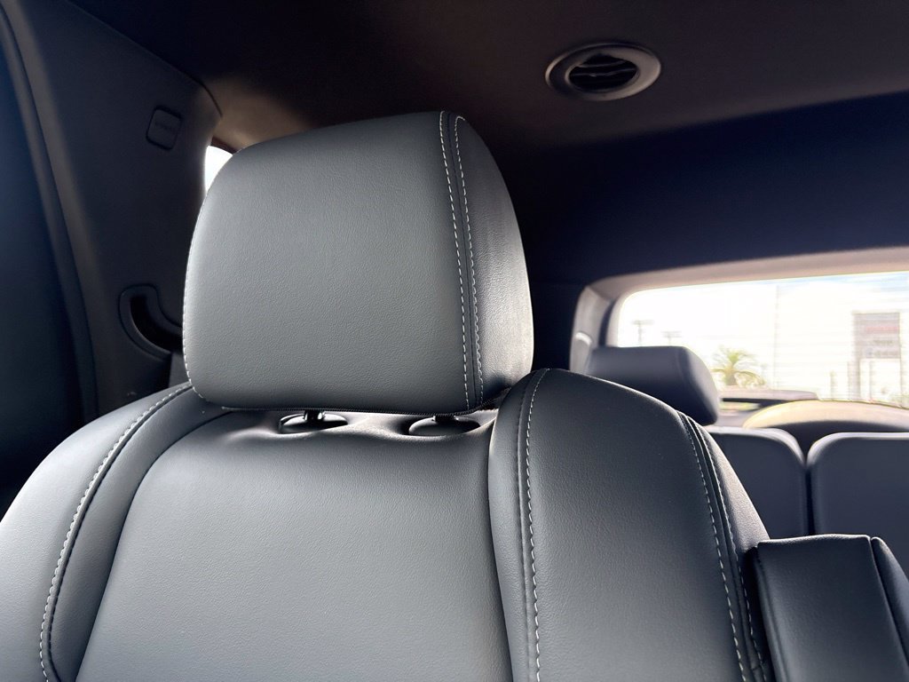 Used 2023 Buick Enclave Premium w/ Experience Buick Package FWD image 25