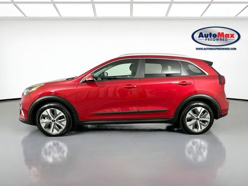 Used 2022 Kia Niro EX w/ Cold Weather Package image 7