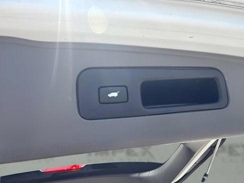 Used 2012 Honda Odyssey EX-L image 27