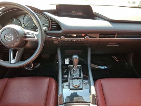 Used 2023 MAZDA MAZDA3 s FWD image 19