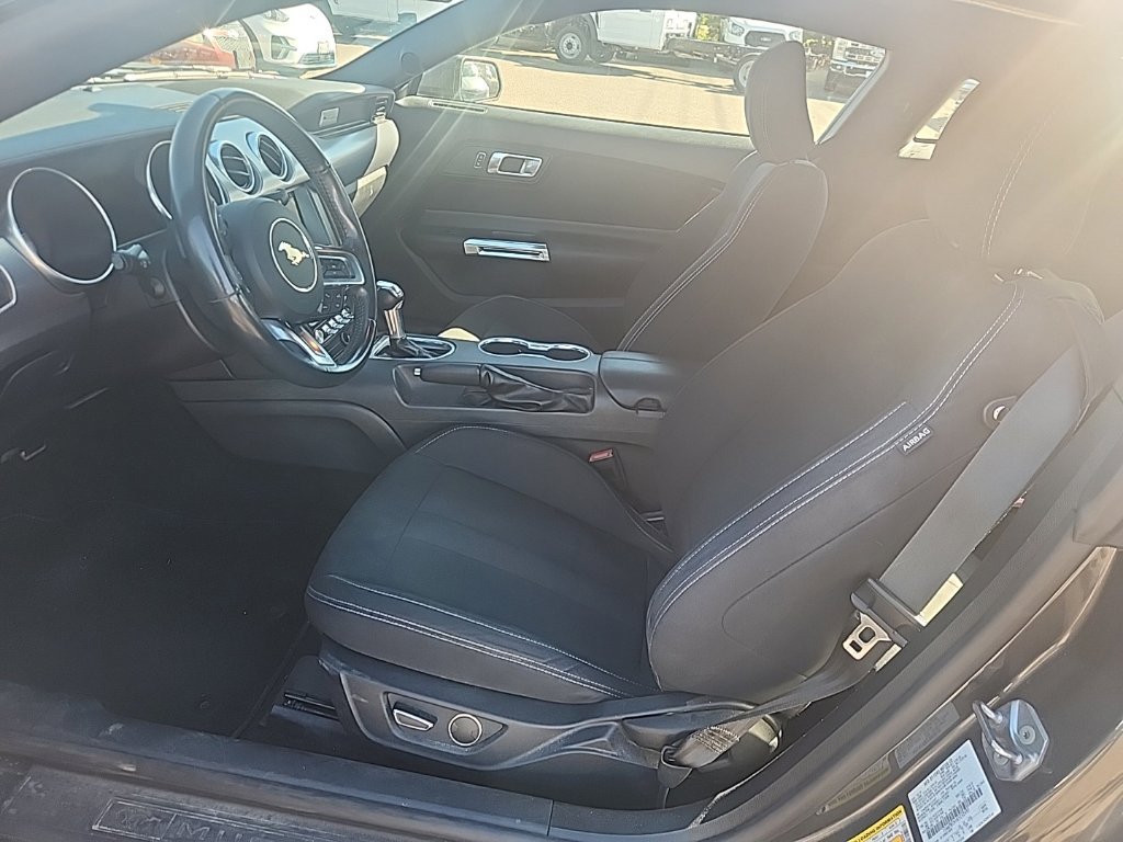 Used 2019 Ford Mustang Coupe w/ Equipment Group 101A RWD image 18