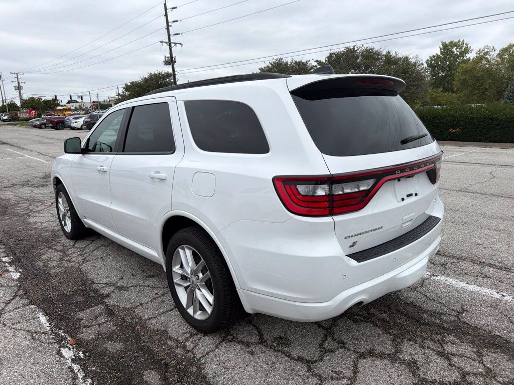 Used 2025 Dodge Durango GT AWD/4WD image 3