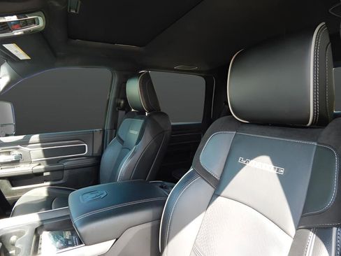 Used 2024 RAM 3500 Laramie w/ Night Edition image 12