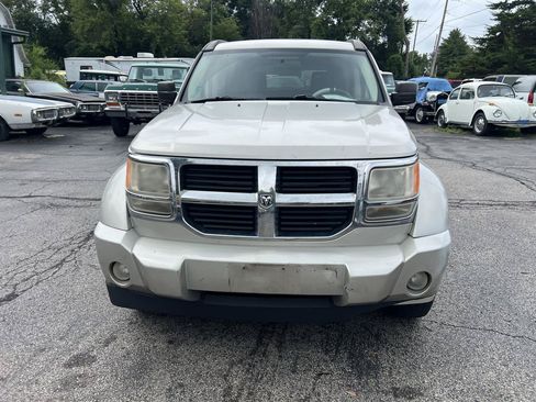 Used 2009 Dodge Nitro SE AWD/4WD image 3