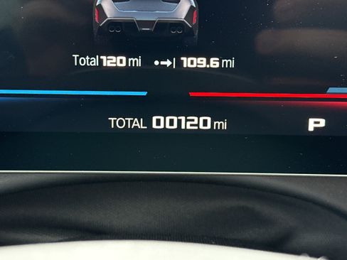 Used 2026 BMW M5 image 22