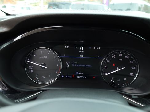 Used 2023 Buick Envision Essence w/ Sport Touring Package image 25