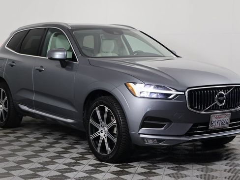 Used 2021 Volvo XC60 T5 Inscription w/ Protection Package Premier AWD/4WD image 3