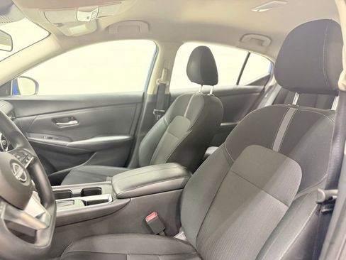 Used 2025 Nissan Sentra SV FWD image 27
