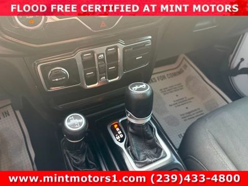 Used 2020 Jeep Wrangler Unlimited Sport S AWD/4WD image 21