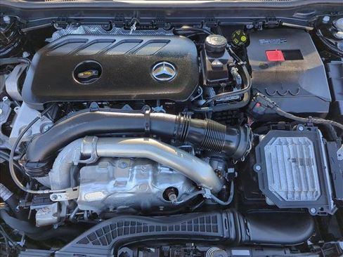 Used 2025 Mercedes-Benz CLA 250 image 23