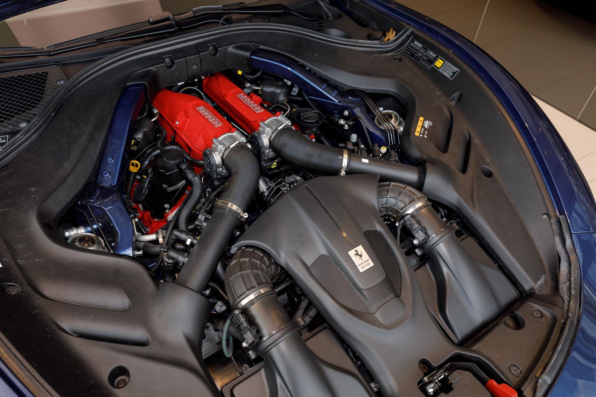 Used 2024 Ferrari Roma RWD image 11