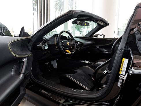 Used 2022 Ferrari SF90 Spider AWD/4WD image 24