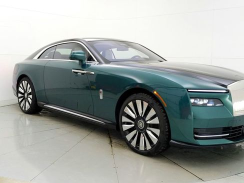Used 2024 Rolls-Royce Spectre w/ Spectre Launch Package AWD/4WD image 9