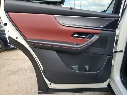 New 2026 MAZDA CX-70 3.3 Turbo S w/ Premium Package image 17