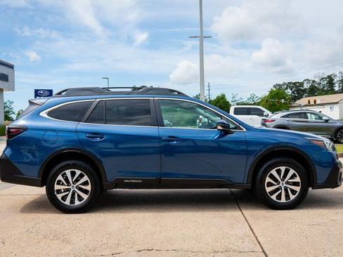 Used 2020 Subaru Outback Premium AWD/4WD image 19