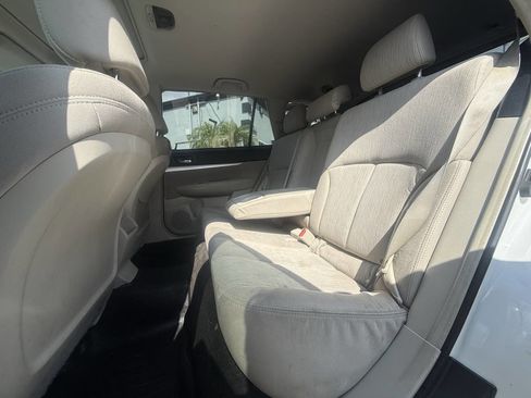 Used 2013 Subaru Outback 2.5i Premium image 17