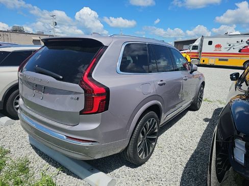 Used 2026 Volvo XC90 B6 Plus AWD/4WD image 8