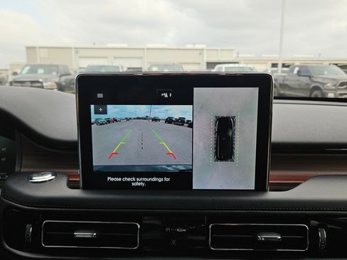 Used 2023 Lincoln Aviator Reserve w/ Equipment Group 201A image 18