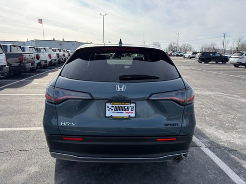 Used 2024 Honda HR-V Sport image 5