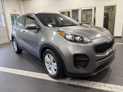 Used 2019 Kia Sportage LX FWD image 7