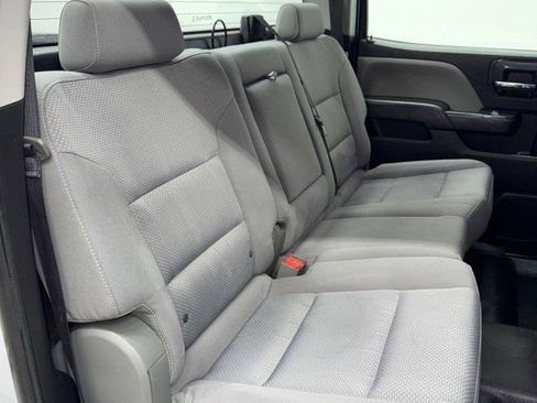 Used 2019 Chevrolet Silverado 2500 W/T AWD/4WD image 28