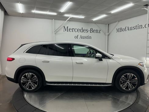 Used 2023 Mercedes-Benz EQS 450+ SUV image 9