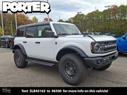 New 2025 Ford Bronco Big Bend w/ Black Diamond Package