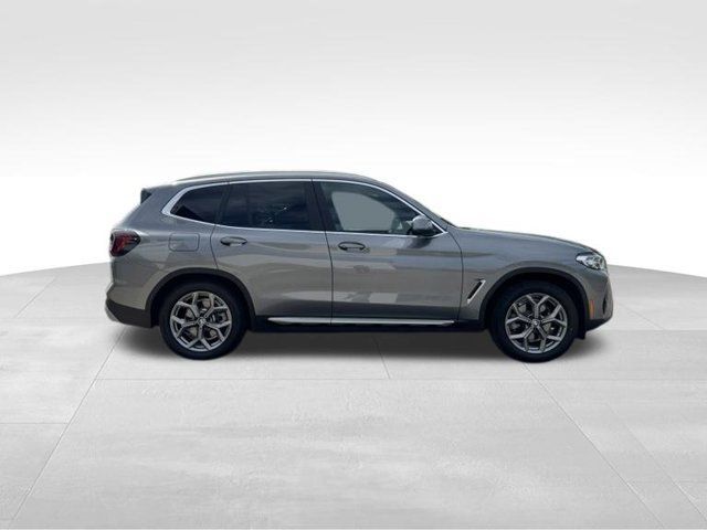 Certified 2024 BMW X3 xDrive30i w/ Premium Package AWD/4WD image 10