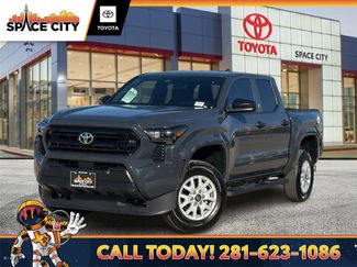 Used 2025 Toyota Tacoma SR video 1