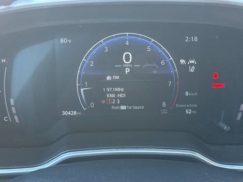 Used 2023 Toyota Corolla Cross XLE w/ Convenience Package AWD/4WD image 30