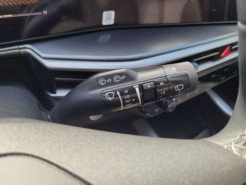 New 2026 Kia Sorento LX FWD image 28