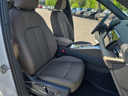 New 2026 Audi Q5 Premium image 10