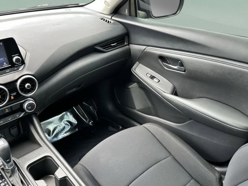 Certified 2024 Nissan Sentra S FWD image 17