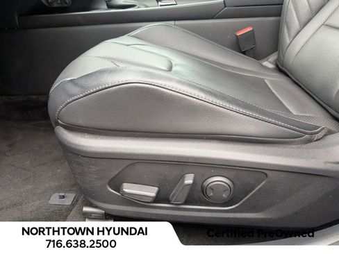 Certified 2023 Hyundai Elantra Limited FWD image 33