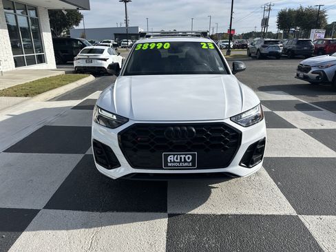 Used 2023 Audi SQ5 Premium Plus image 2
