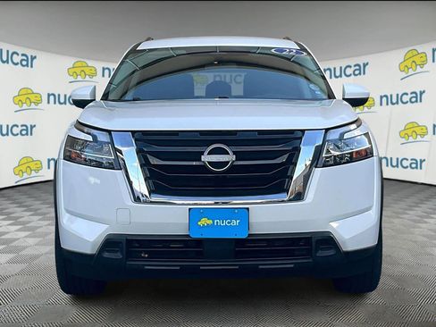 Certified 2022 Nissan Pathfinder SV image 2