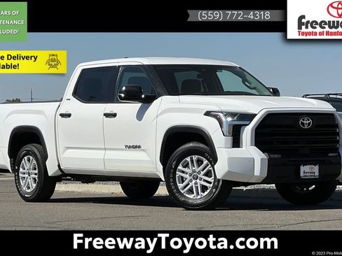 Used 2022 Toyota Tundra SR5 w/ Convenience Package RWD image 1