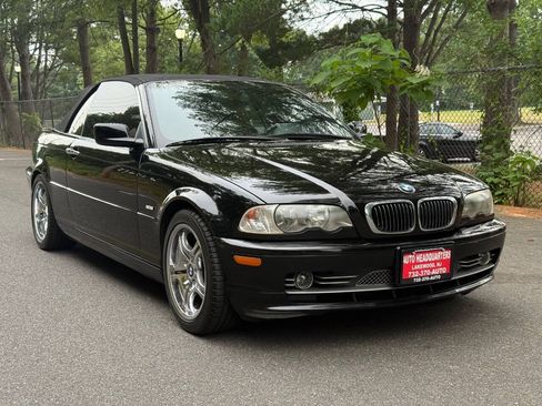 Used 2002 BMW 330Ci Convertible RWD image 3