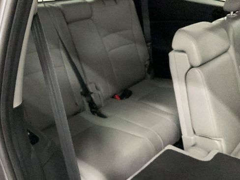 Used 2021 Honda Pilot Touring image 14