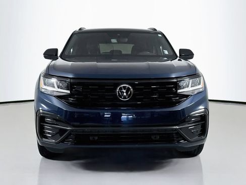 Used 2023 Volkswagen Atlas Cross Sport SEL R-Line AWD/4WD image 2