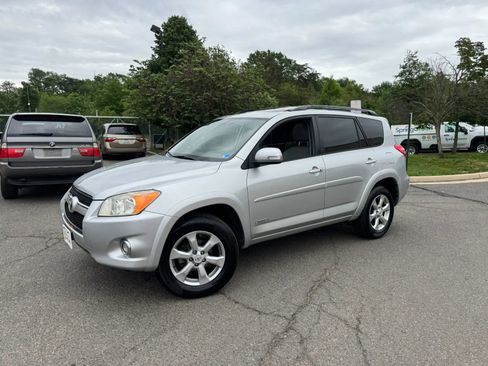 Used 2010 Toyota RAV4 Limited AWD/4WD image 3