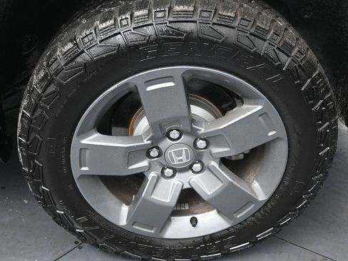 Used 2025 Honda Ridgeline TrailSport image 43