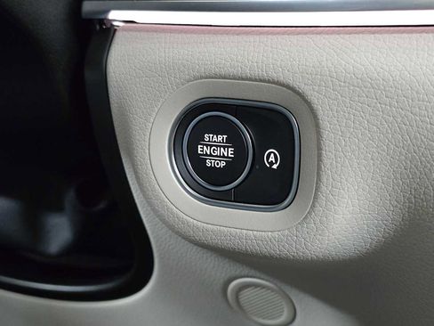 Used 2026 Mercedes-Benz GLE 350 4MATIC image 36