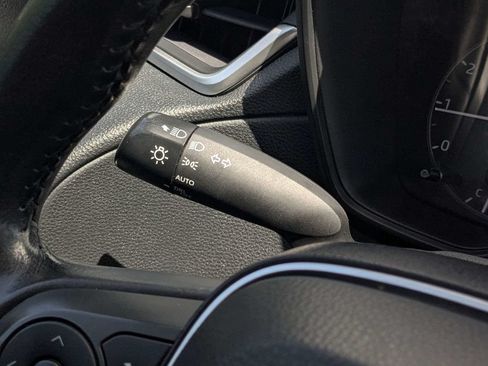 Used 2023 Toyota Corolla Cross LE FWD image 24