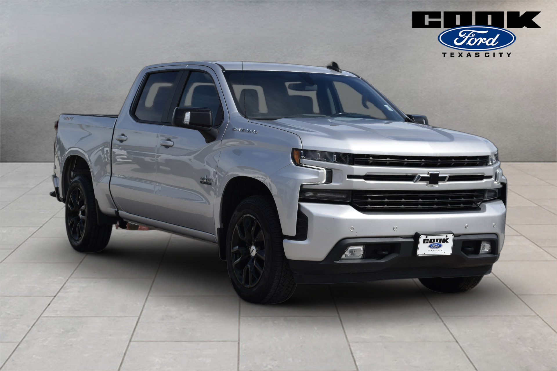 Used 2021 Chevrolet Silverado 1500 RST w/ Safety Package AWD/4WD image 2