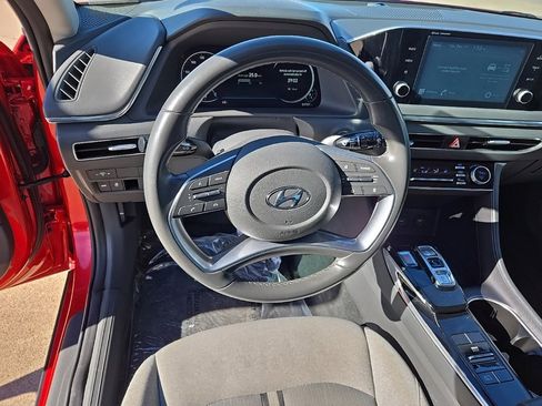 Used 2021 Hyundai Sonata SEL w/ Convenience Package image 43