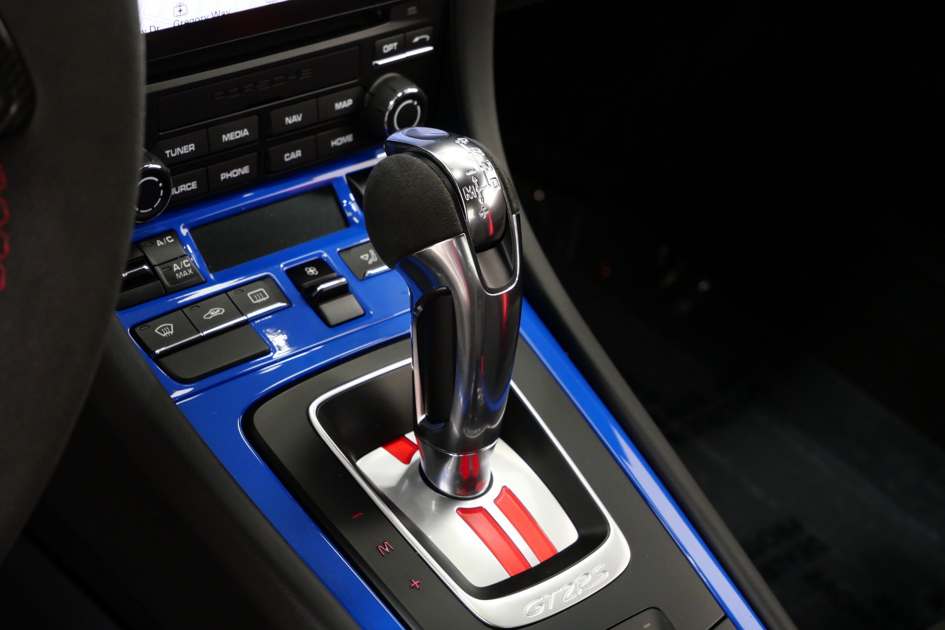 Used 2019 Porsche 911 GT2 RS RWD image 34