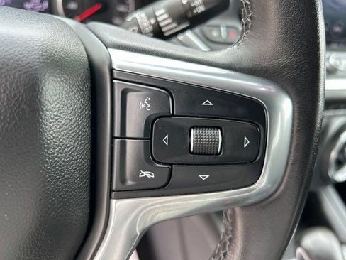Used 2020 Chevrolet Blazer LT FWD image 19