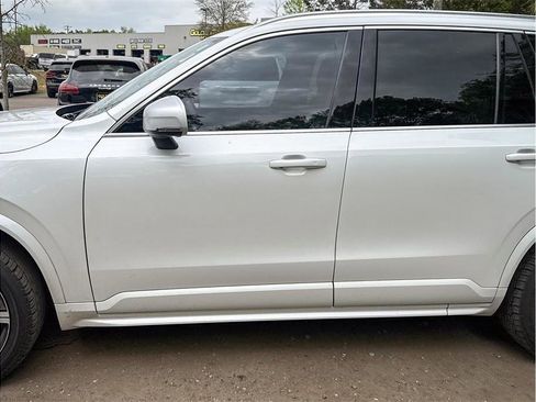 Used 2019 Volvo XC90 T6 R-Design w/ Protection Package AWD/4WD image 19
