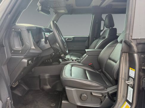 Used 2025 Ford Bronco Badlands AWD/4WD image 12